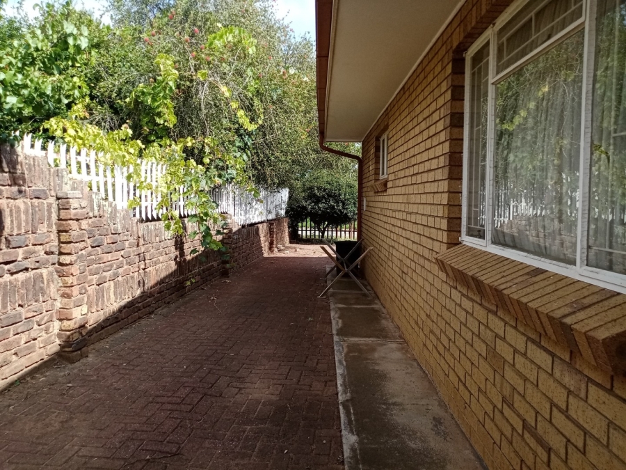 3 Bedroom Property for Sale in Parys Free State